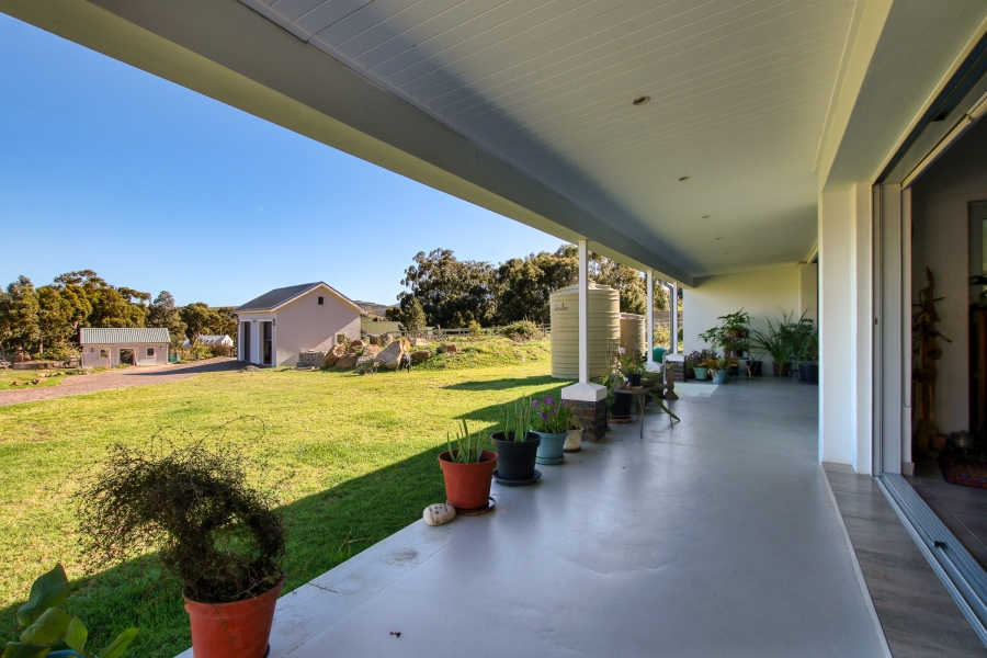 8 Bedroom Property for Sale in High Riding Country Estate Western Cape